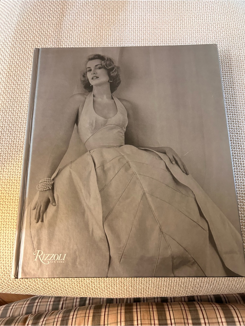 Rizzoli - Oleg Cassini - The Wedding Dress - Hardcover